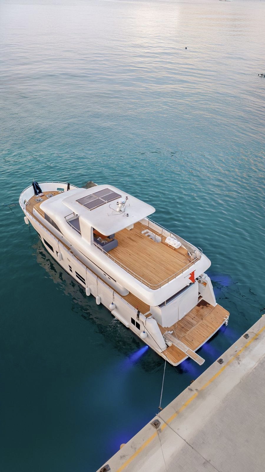 yacht